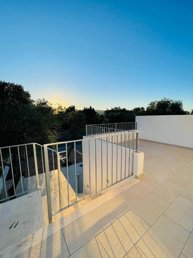 Chrisso Rooms Affittacamere San Teodoro  Luaran gambar